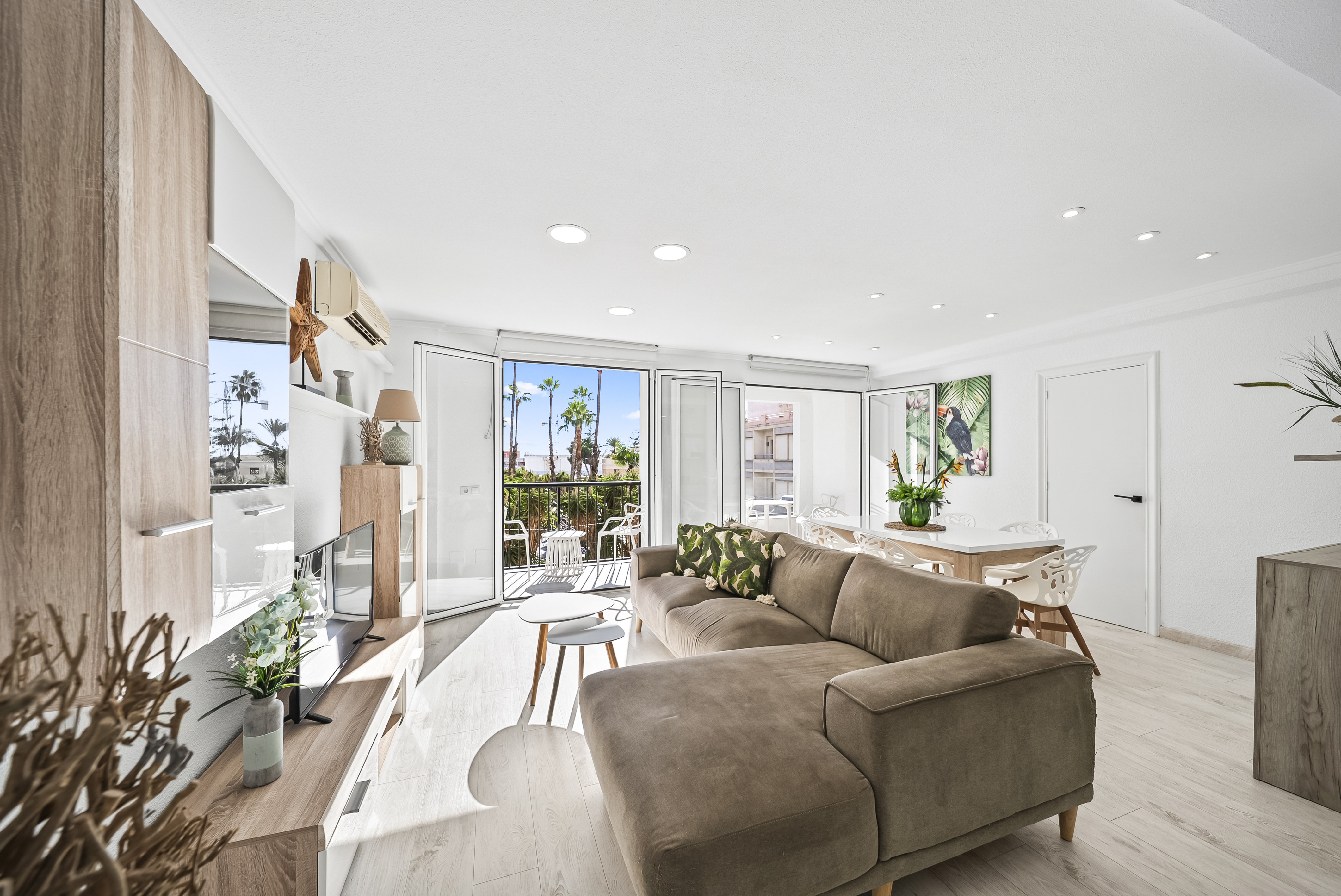 Apartment in Torrevieja - view 1