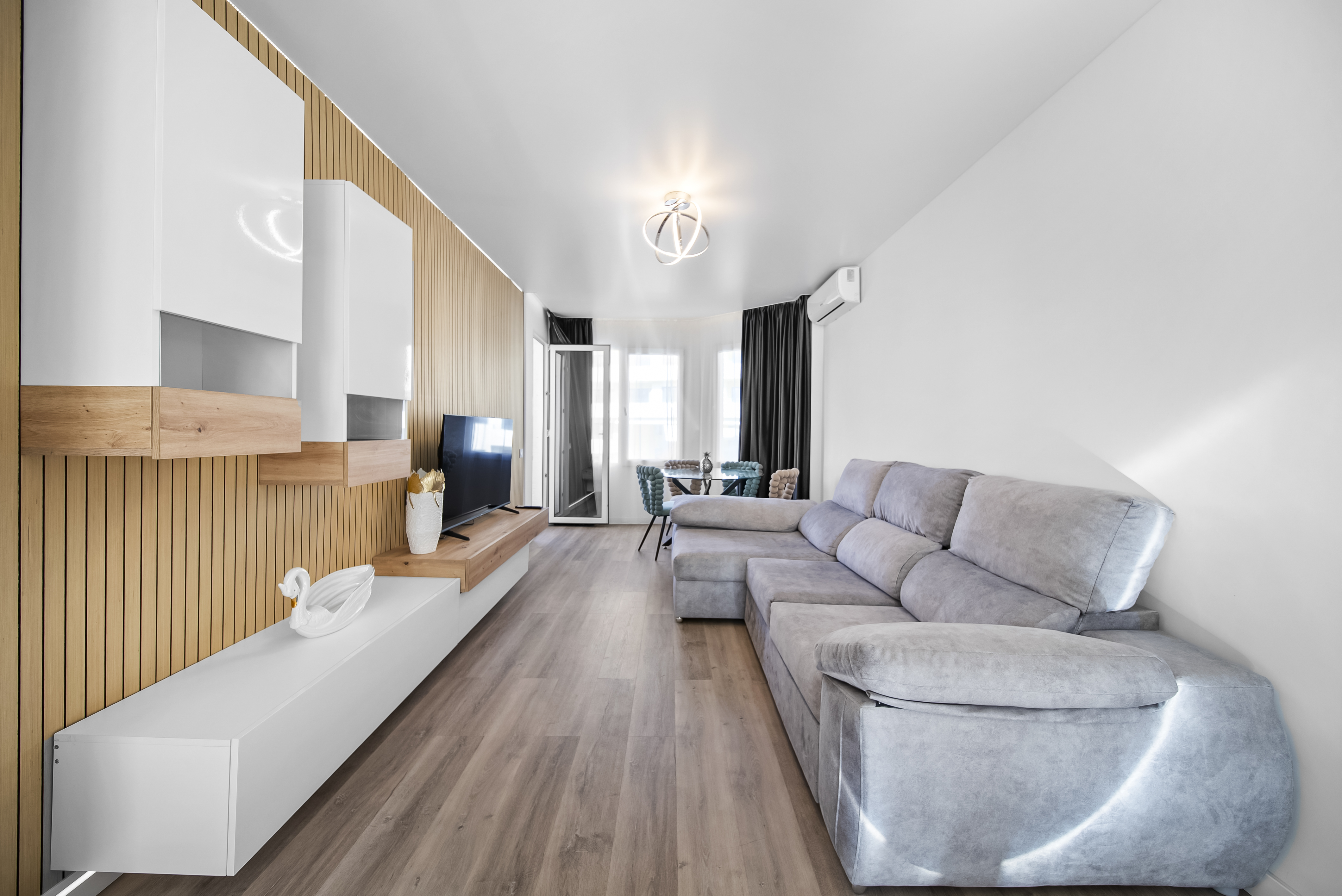 Apartment in Torrevieja - Image 2